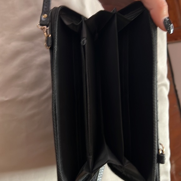 Clutch/wallet - Picture 3 of 5